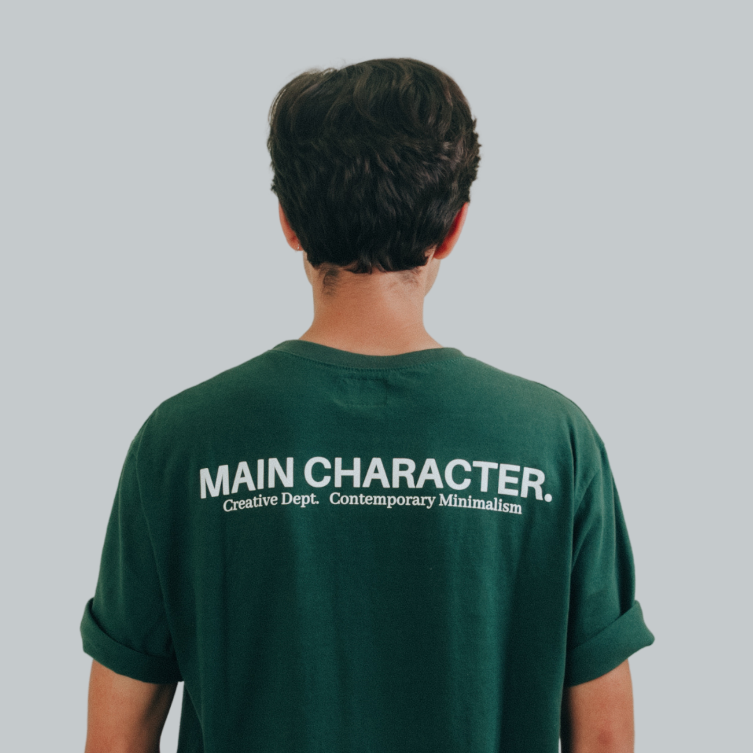 Main Character Tee - Verde Olivo